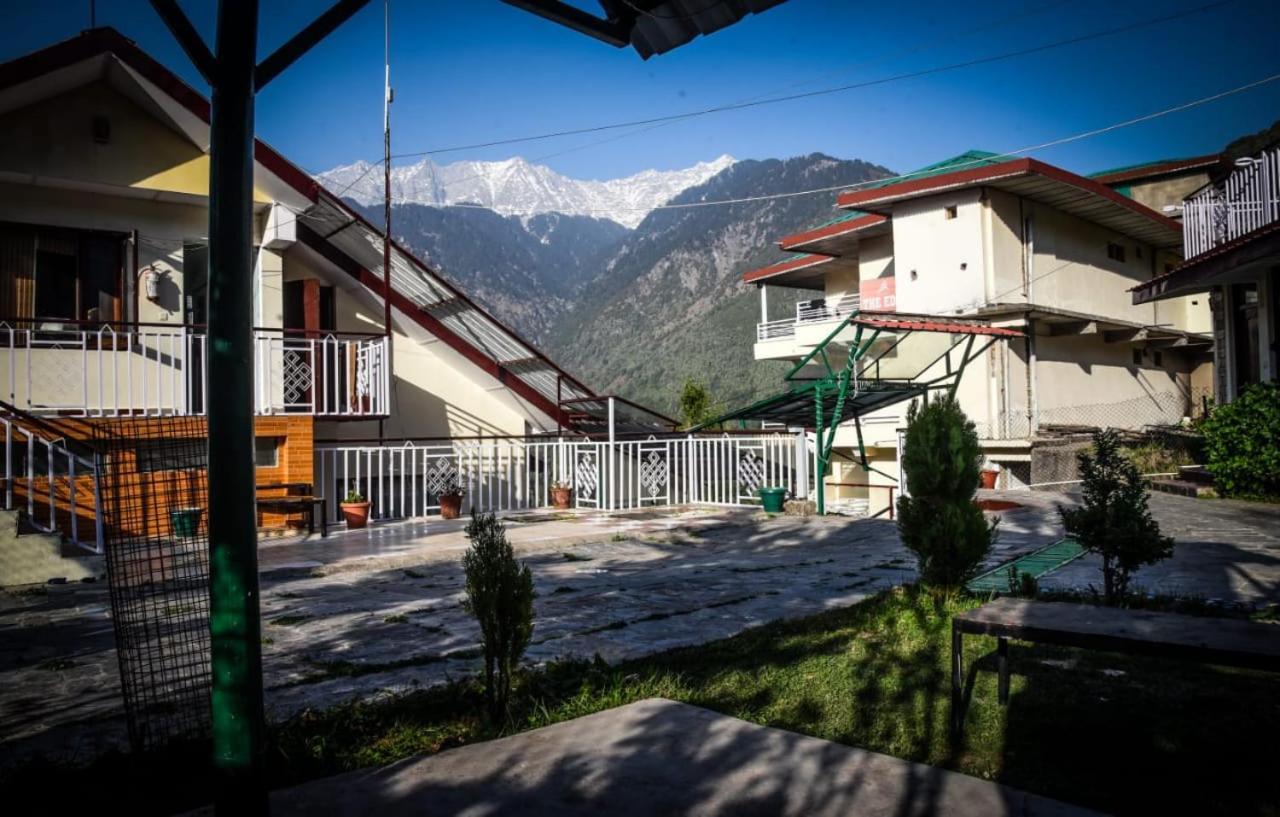 Dragon I Resorts Naddi Luaran gambar