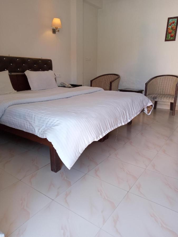 Dragon I Resorts Naddi Luaran gambar